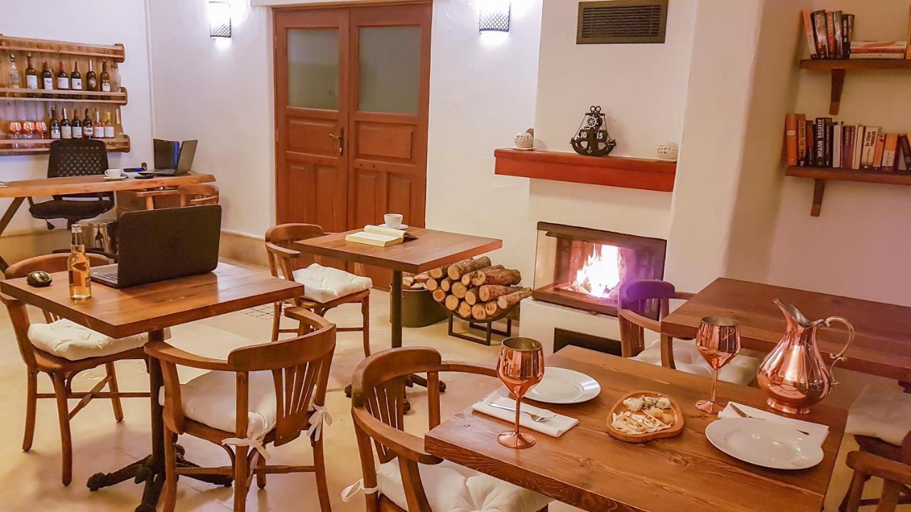 Rebetiko Hotel Alacatı Bagian luar foto