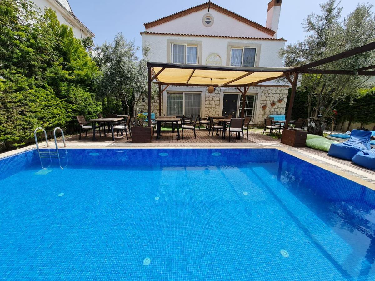 Rebetiko Hotel Alacatı Bagian luar foto