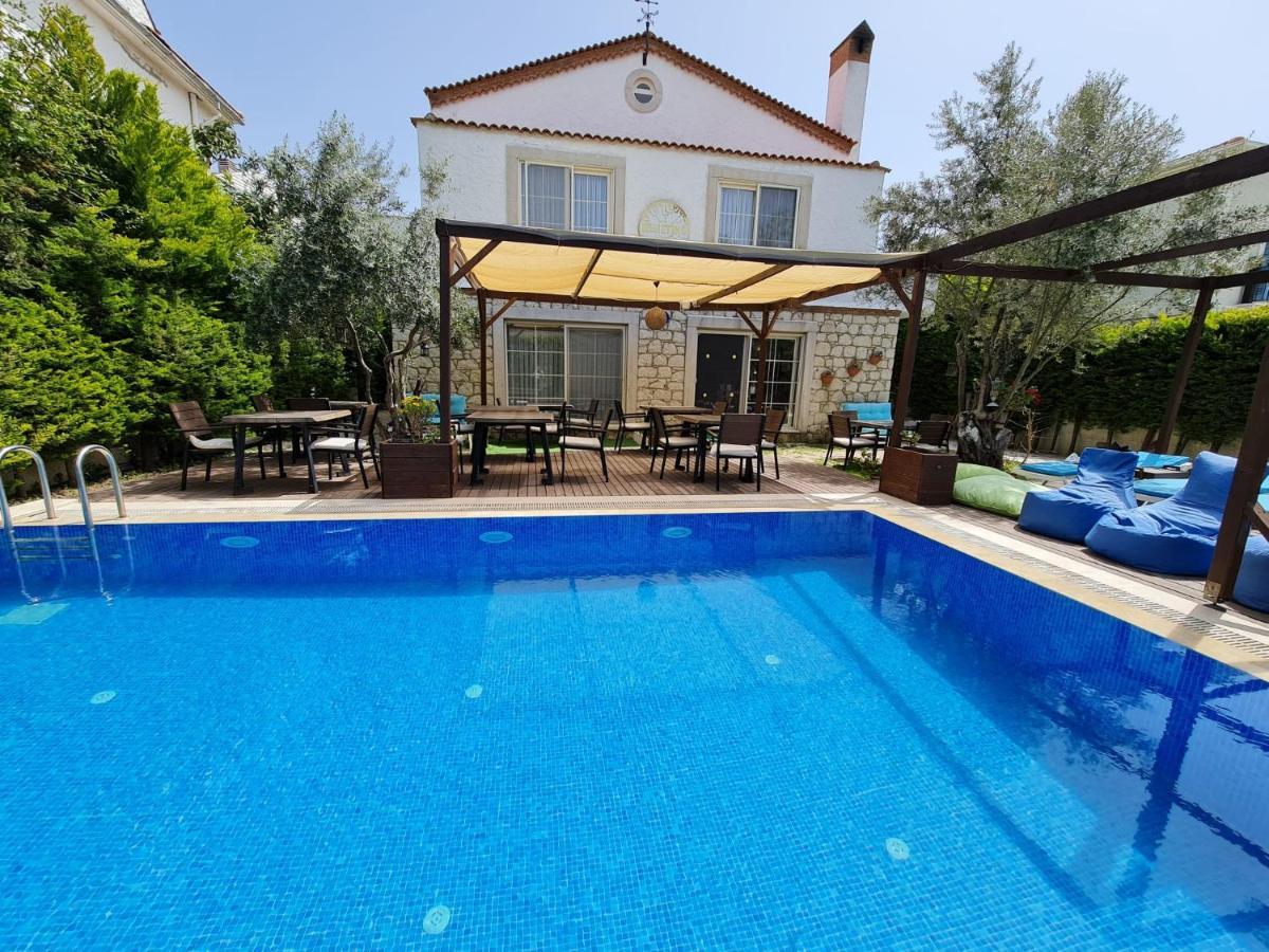 Rebetiko Hotel Alacatı Bagian luar foto