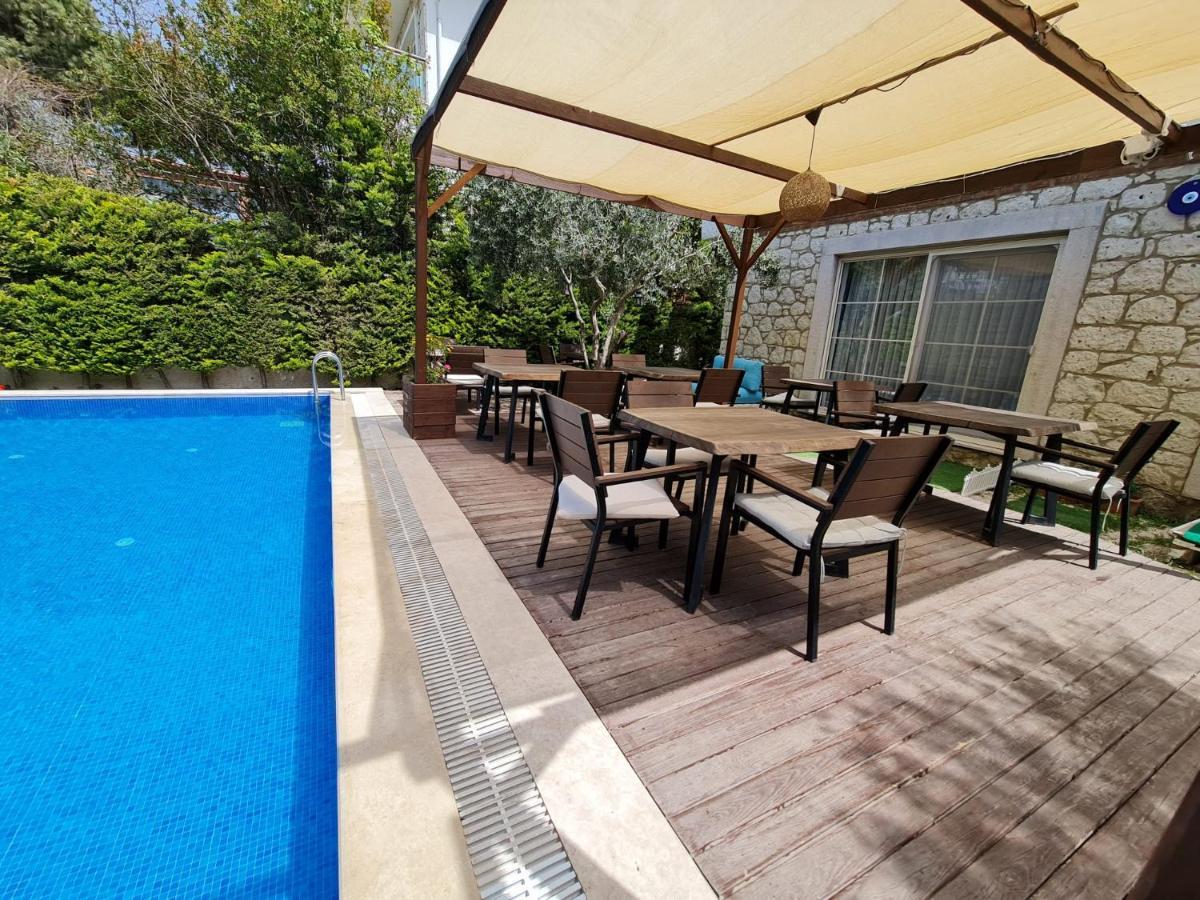 Rebetiko Hotel Alacatı Bagian luar foto