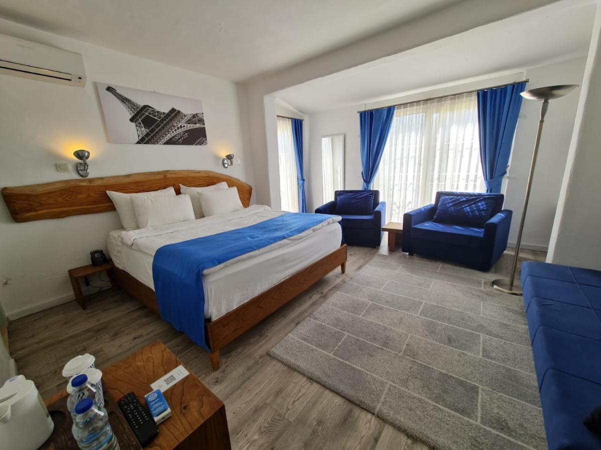 Rebetiko Hotel Alacatı Bagian luar foto