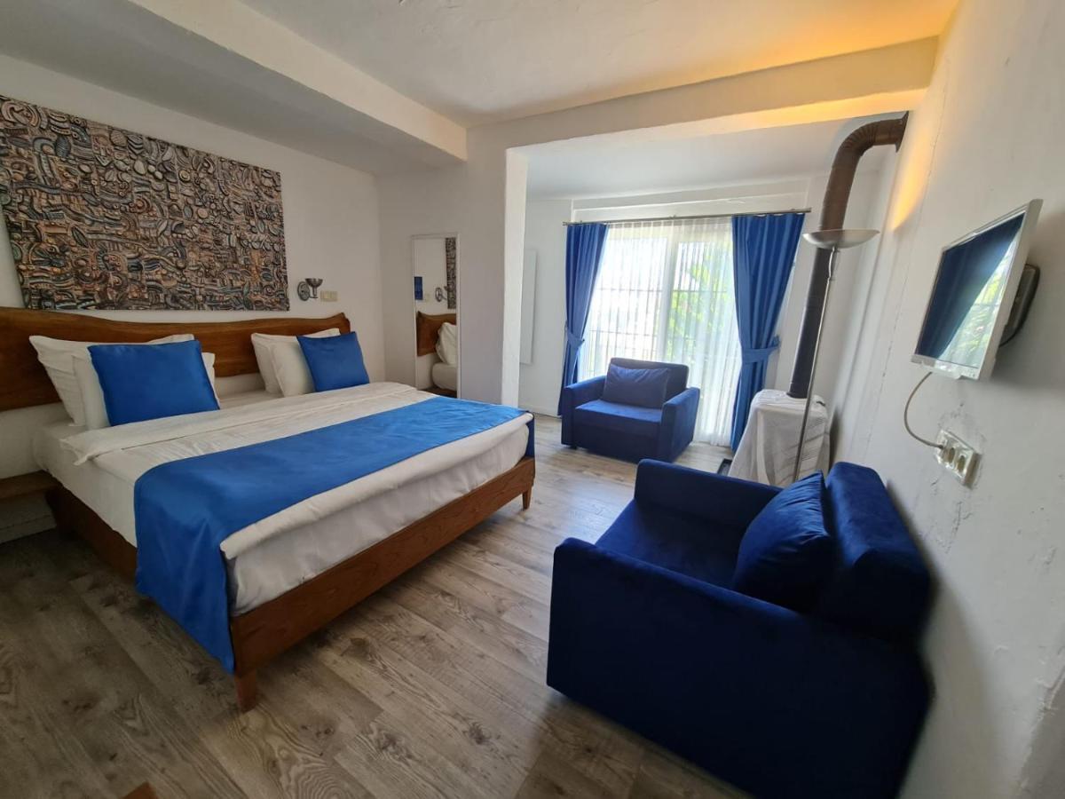 Rebetiko Hotel Alacatı Bagian luar foto